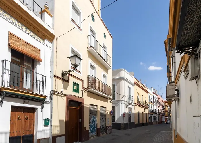 Charming 2 Bedroom Apartment Triana Bridge By Ocityzen